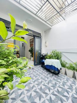 NGUYỄN THÁI SƠN - SÁT MẶT TIỀN DIỆN TÍCH CHÀ BÁ MÀ GIÁ HẠT DẺ GẤP 5.5TYBÁN.
