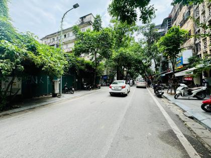 Bán Nhà Mặt Phố Quận 2 Bà 400m2-3T MT14,5m Tặng GPXD 11T 1 SỔ 1 CHỦ 266 Tỷ Lê Quý Đôn.