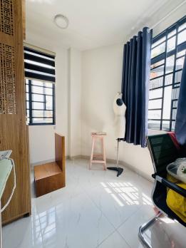 Nguyễn Văn Công NGAY SÂN BAY - NHÀ MỚI 4 TẦNG - 20M RA HXH - NHỈNH 4 Tỷ