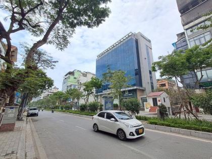 Bán Nhà Mặt Phố Quận Tây Hồ 45m3T 5m Vỉa Hè 2 THOÁNG 29,2 Tỷ Lạc Long Quân.