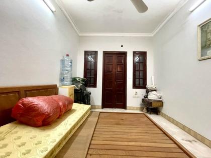 Bán nhà phố Lê Thanh Nghị, Hai Bà Trưng, lô góc, nhà dân xây, ngõ rộng, trước nhà thoáng sáng