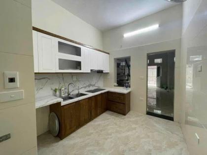 Bán Nhà P/Lô Ô Tô Tránh Quận 2 Bà Trưng 50m3T OTO Trong Nhà 2 THOÁNG 11,3 Tỷ Lò Đúc.