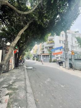 Gấp bán nhà đất mặt tiền phường Phú Nhuận TPHCM giá rẻ.khu kinh doanh,an ninh