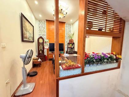 ????????BÁN NHÀ PHỐ NGUYỄN NGỌC NẠI_ PHÂN LÔ QUÂN ĐỘI _ Ô TÔ VÀO NHÀ _ DT 41M2_GIÁ 15 TỶ