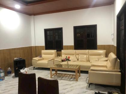 Bán nhà 2 mặt tiền 450m2 view thung lũng đèn Trịnh Hoài Đức phường 11 Đà Lạt - giá 9.5 tỷ