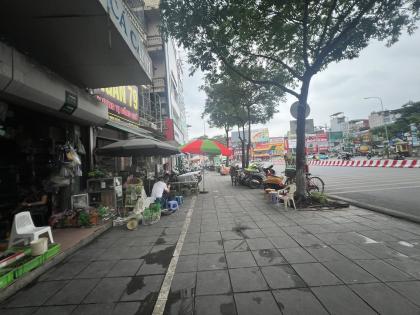 Bán Nhà Mặt Phố Quận Đống Đa 60m4T 5m Vỉa Hè Đã Hoàn Công 28,8 Tỷ Phạp Ngọc Thạch.
