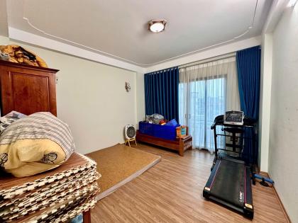 Bán nhà Đại Mỗ quận Nam Từ Liêm ô tô vào nhà kinh doanh dt 35m 4t mt 5m giá 5 tỷ