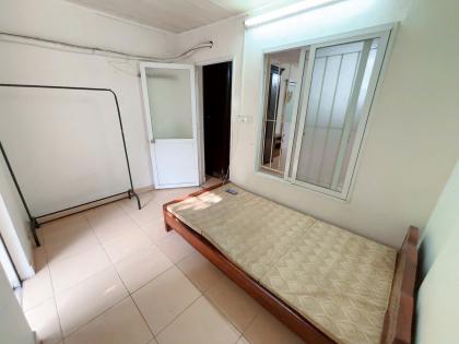 Bán căn hộ tập thể mặt phố Thành Công, Ba Đình, 2 mặt thoáng, gần hồ