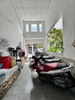 Gấp bán nhà đất mặt tiền Phường Xuân Hòa Quận 3 TPHCM, giá rẻ, kinh doanh tốt