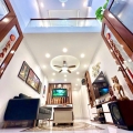 Bán nhà Bồ Đề, Long Biên  31m 5T oto ,KD, giá 7,9ty.