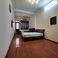 Cho thuê nhà nguyên căn phố Hoàng Cầu, Đống Đa, mặt ngõ ô tô tránh, nhà đẹp ở luôn
