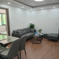 Bán căn hộ tập thể Minh Khai, Hai Bà Trưng, nhà mới ở luôn, ô tô đỗ chân cầu thang