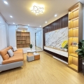 Bán căn hộ tập thể Thái Thịnh, Vĩnh Hồ, Đống Đa, nhà đẹp full nội thất