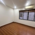 Bán nhà Bồ Đề, Long Biên 35m 5 tầng MT 5m 6,8 tỷ