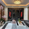 Bán nhà Lê Văn Hiến, 110m2, phân lô, ô tô, nội thất chủ tặng,  12 tỷ.