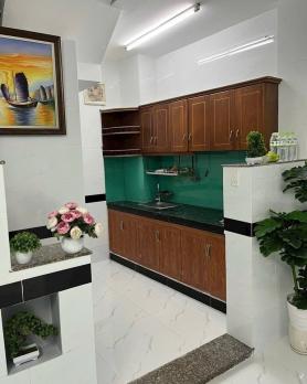 Chỉ 4.7tỷ - Sở hữu nhà 4tầng, DTSD gần 80m2 (ngang 4m) (3P ngủ) tại Phú Nhuận.