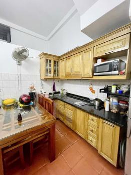 BÁN NHÀ LA THÀNH- TRUNG TÂM ĐỐNG ĐA CĂN GÓC 3 THOÁNG - DT 35M2 - GIÁ 7 TỶ