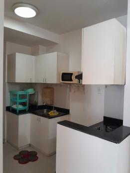 Cho thuê căn hộ Sinh Lợi, KDC Trung Sơn, đường số 9A, Bình Chánh : -	 Diện tích 80m2, tầng trung.Thiết kế 2 phòng ngủ
