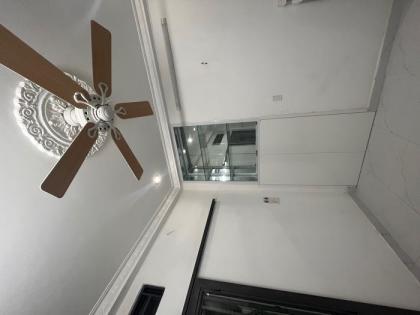 Nhà 5 tầng Bùi Thị Xuân hoàn công đủ, 3PN 4WC, 4ty1