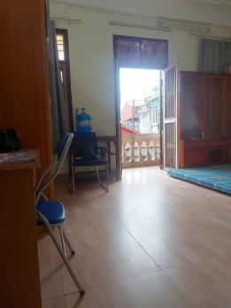 Bán nhà phố Hoàng Cầu, Đống Đa, ngõ rộng, nhà dân xây, DT 50m2, 5 tầng, MT 5m