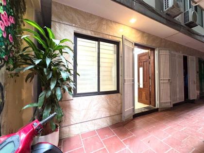Bán Nhà Phố Hạ Yên Quyết - Cầu Giấy - Dt 35m2 - Giá 8.2 Tỷ