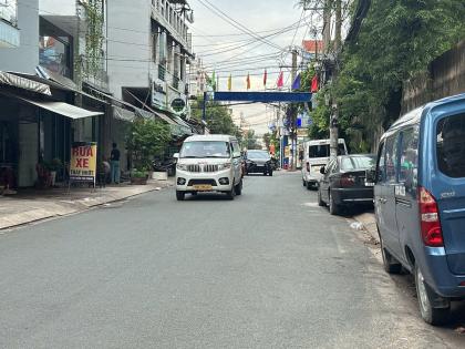 Nhà NGỘP HXT Cống Lở ngang 4.7m 4 tầng đẹp 94m2 KD buôn bán gần chợ nhỉnh 15 tỷ.