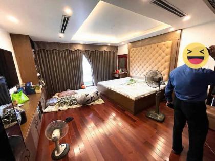 Tôi bán nhà liền kề KĐT Đô Nghĩa gần Park City, KĐT Dương Nội 80m2 chỉ 15.x tỷ. LH 0989626116