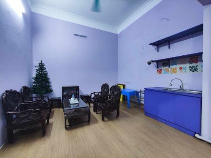Cho thuê nhà phố Láng Hạ, Đống Đa, diện tích 35m2 đi khóa về mở, mặt ngõ ô tô tránh, gần trường học, tiê