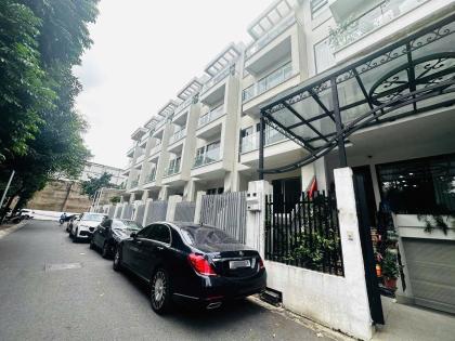 Giảm sốc 2 tỷ! Bán Nhà Liền Kề Hạ Đình, Thanh Xuân 110m, 6T, TM, có hầm, Ô tô, KDVP, ở sướng, Giá