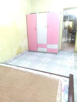Bán căn hộ tập thể phố Láng Hạ, Đống Đa, vị trí đẹp, ngõ thông, gần phố
