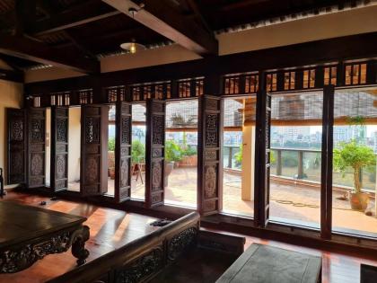 Bán Nhà Mặt Phố Quận Đống Đa 216m2-9T MT10m Vỉa Hè VIEW Hồ 118 Tỷ Hoàng Cầu.