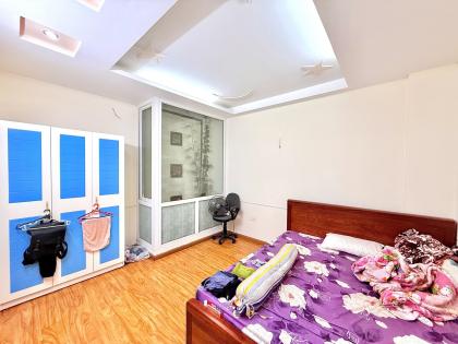 Bán nhà phố Pháo Đài Láng, Đống Đa, ngõ rộng, gần phố, DT 44m2, 5 tầng