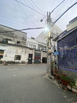 Nhà diện tích lớn 121m2 8,5m ngang Lê Đình Cẩn BT HXH chỉ 7 Tỷ.