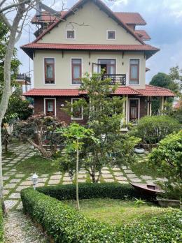 BIỆT THỰ VƯỜN 3.000M² CỦ CHI – GIẢM SỐC TỪ 40T CÒN 23T – CÁCH SG CHỈ 35KM