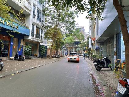Bán ĐẤT P/Lô 2 Ô Tô Tránh Quận Ba Đình 50m 1 SÔ 1 CHỦ Xây 7 Tầng 15,6 Tỷ Đội Cấn.