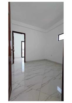Bán  nhanh nhà Nam Trung Yên Cầu Giấy ngõ thông thoáng S42m giá 9xxx tỷ