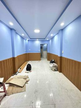 Chính chủ bán nhà MT đường số nội bộ Phường 10 Quận 6 : -	Ngang 3m x 10m. Tổng DTSD 60m2 -	Kết cấu 1 trệt 1 lầu có 2PN