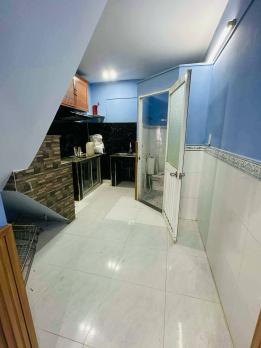 Chính chủ bán nhà MT đường số nội bộ Phường 10 Quận 6 : -	Ngang 3m x 10m. Tổng DTSD 60m2 -	Kết cấu 1 trệt 1 lầu có 2PN