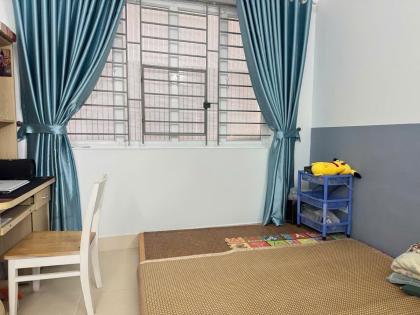 Bán nhà 34m 5T  Bồ Đề, Long Biên , oto ,KD, giá 7,1ty.