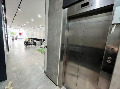 Cho thuê Tầng 1 trục chính Galaxy 69 Tố Hữu 100m giá 20 triệu 0903409888