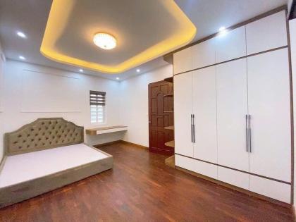 Cho thuê nhà KĐT Văn Quán 90m x 5 tầng FULL nội thất 25 triệu 0903409888