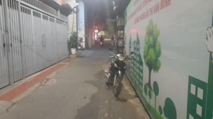 Bán ĐẤT, P/Lô Ô Tô Tránh Quận Tây Hồ 350m2 MT20m Lô Góc 95 Tỷ Lạc Long Quân.