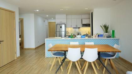 Bán Nhà P/Lô Ô Tô Tránh Quận Tây Hồ 175m2-7T MT9m Dòng Tiền 1,4 Tỷ/Năm 64 Tỷ Xuân Diệu.