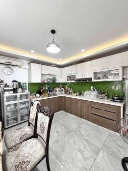 Khu VIP Hoàng Hoa Thám 5 TẦNG  4 X13M  13 Tỷ Phường 6 Bình Thạnh