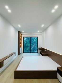 BÁN NHÀ ĐẶNG TIẾN ĐÔNG ĐỐNG ĐA, 7 TẦNG THANG MÁY MỚI, Ô TÔ TRÁNH