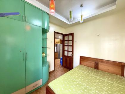 Bán gấp căn hộ chung cư Khu đô thị Định Công, Hoàng Mai, 56m2, 2 ngủ, nhà đẹp ở luôn