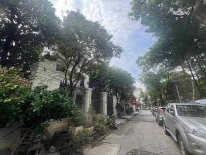 Bán Nhà Mặt Phố Quận Nam Từ Liêm 200m2-4T MT10m Vỉa Hè 54 Tỷ Bùi Xuân Phái.