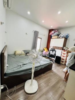 Bán Nhà Mặt Phố Quận Nam Từ Liêm 200m2-4T MT10m Vỉa Hè 54 Tỷ Bùi Xuân Phái.