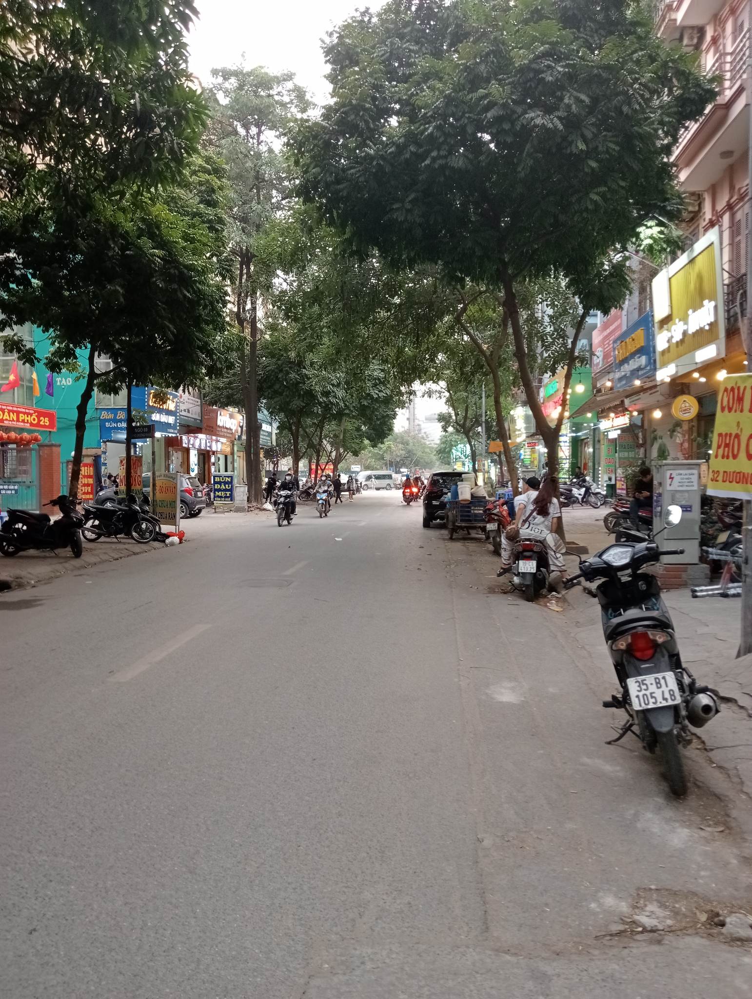 Bán nhà phân lô Nguyên Hồng . 49 Huỳnh Thúc Kháng, Láng Hạ, Đống Đa., Hà Nội . ???? Giá  chỉ 20 tỷ  Với diện Tích 62m2