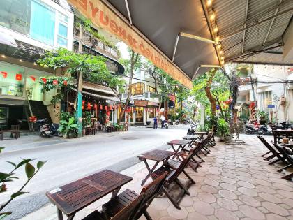CỰC HIẾM-Phân Lô Ô tô tránh Ngõ 28 Nguyên Hồng 45/60, 6Tầng, MT 5m 32.8 Tỷ,KD đỉnh